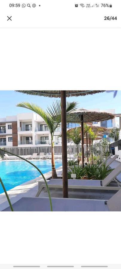Cosmos Residence Paralimni Exteriér fotografie