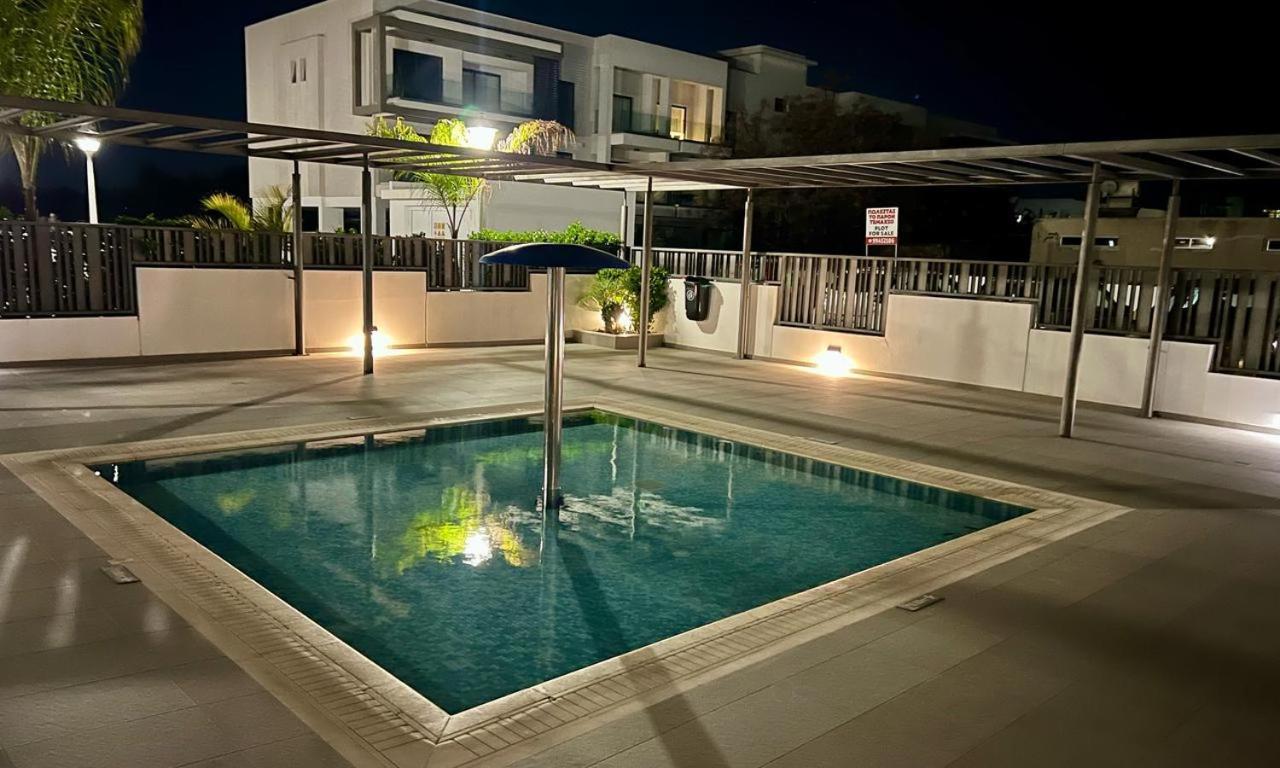Cosmos Residence Paralimni Exteriér fotografie